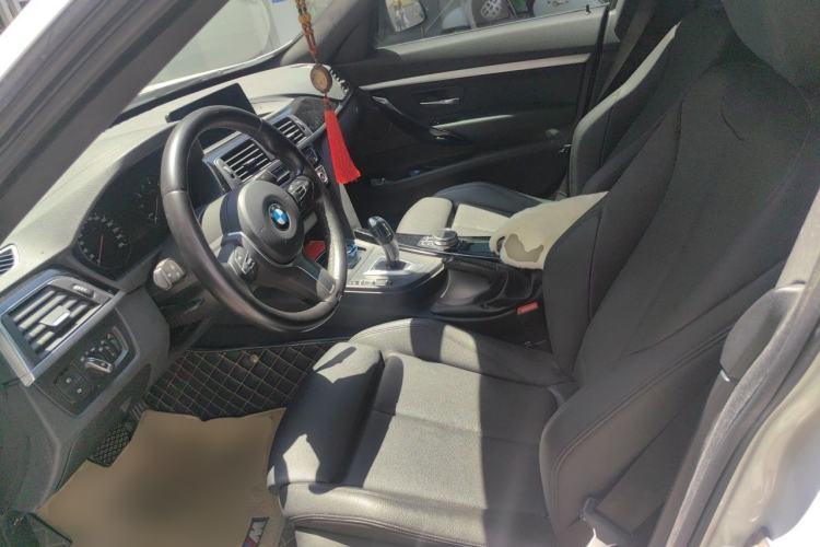 Used BMW 3 Series GT 2020 320i M Sport Package Left Front Seat