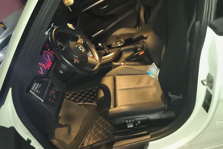 Used BMW 3 Series GT 2020 320i M Sport Package Left Front Seat