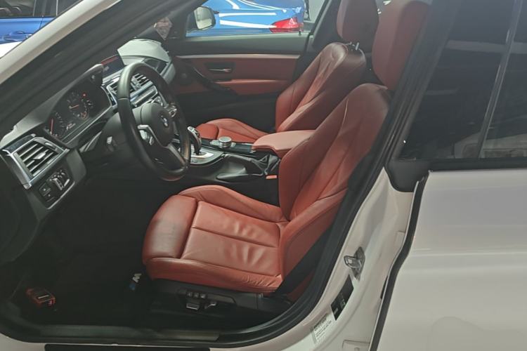 Used BMW 3 Series GT 2020 320i M Sport Night Edition Left Front Seat