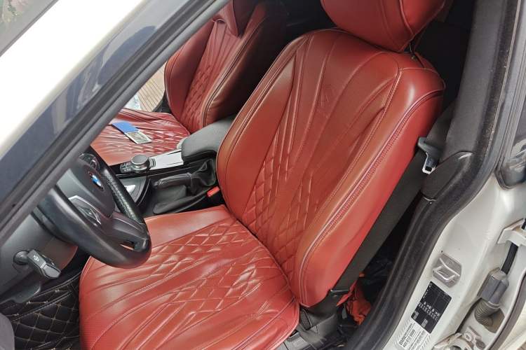 Used BMW 3 Series GT 2020 320i M Sport Package Left Front Seat