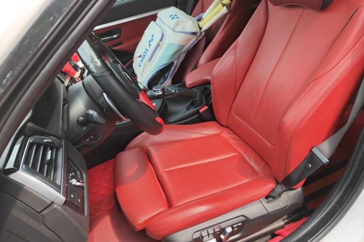 Used BMW 3 Series GT 2020 320i M Sport Night Edition Left Front Seat