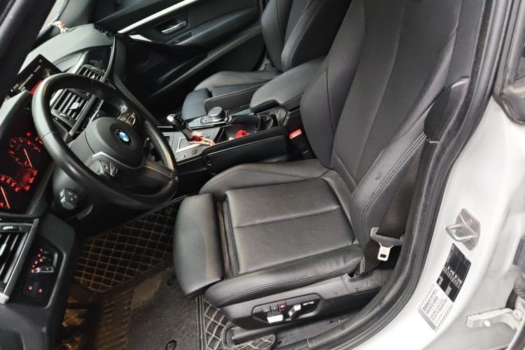 Used BMW 3 Series GT 2020 320i M Sport Package Left Front Seat