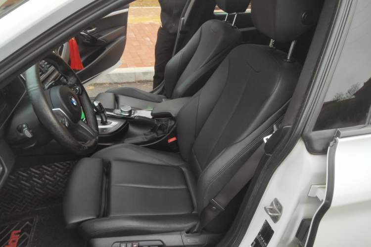Used BMW 3 Series GT 2020 320i M Sport Package Left Front Seat