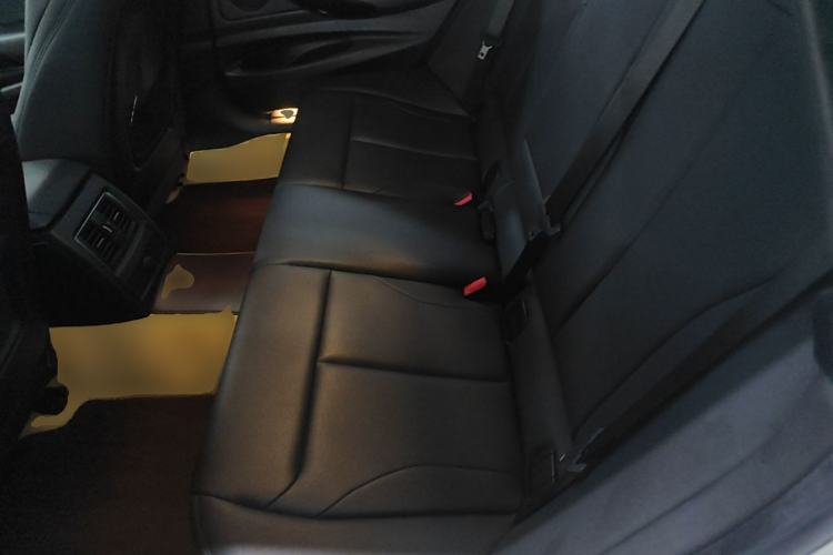 Used BMW 3 Series GT 2020 320i M Sport Package Left Rear Seat