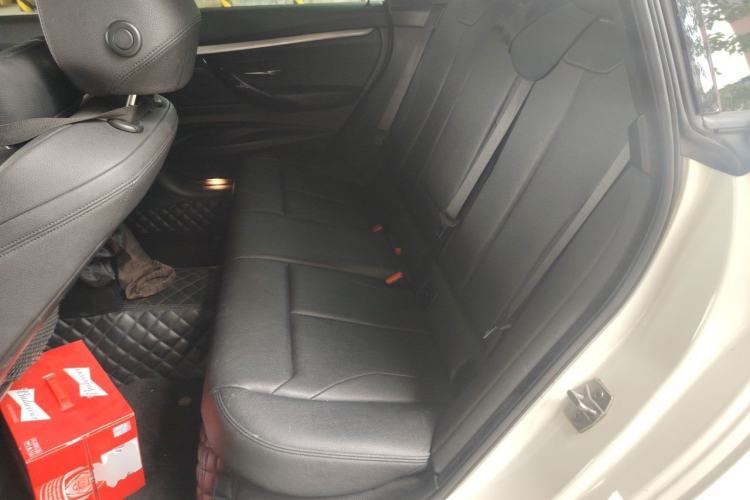 Used BMW 3 Series GT 2020 320i M Sport Package Left Rear Seat