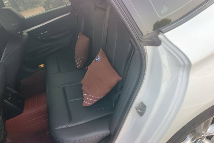 Used BMW 3 Series GT 2020 320i M Sport Package Left Rear Seat