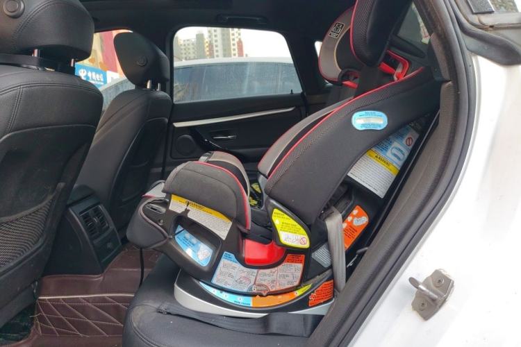 Used BMW 3 Series GT 2020 320i M Sport Package Left Rear Seat