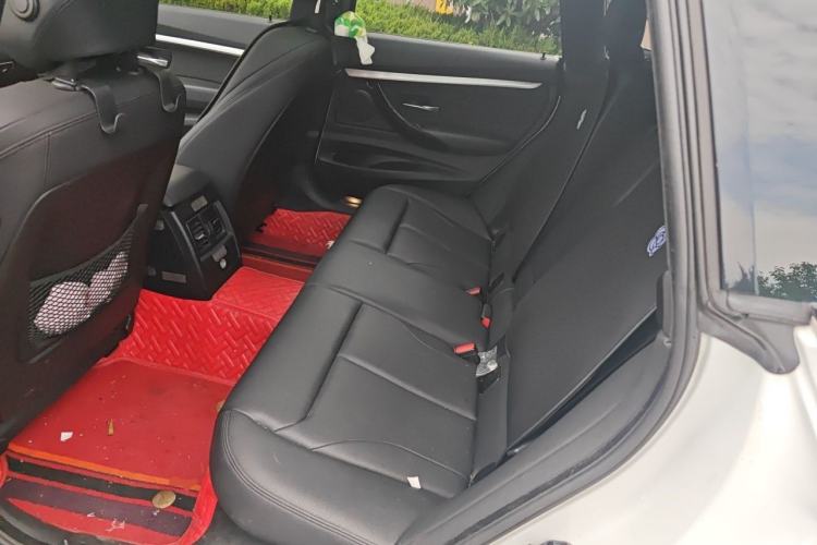 Used BMW 3 Series GT 2020 320i M Sport Package Left Rear Seat