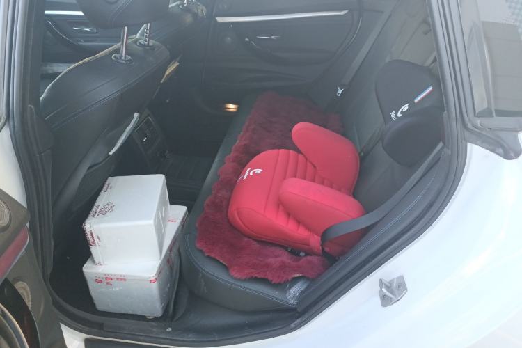 Used BMW 3 Series GT 2020 320i M Sport Night Edition Left Rear Seat
