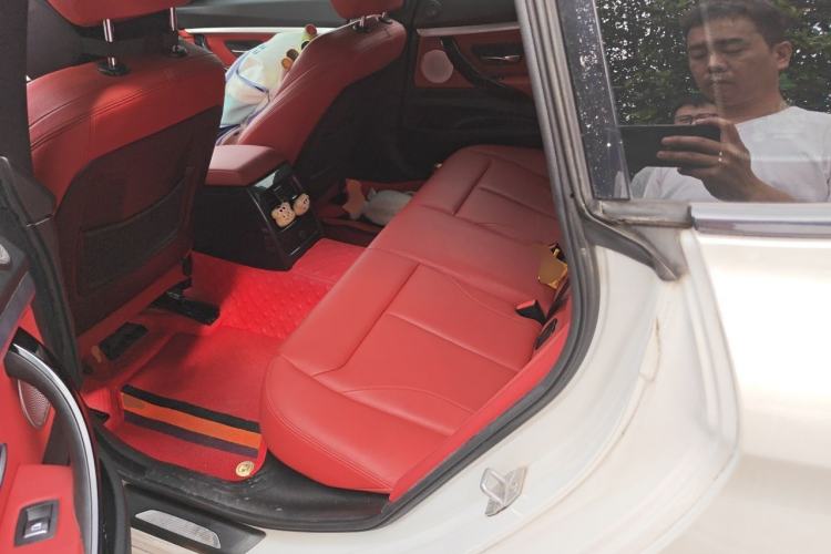 Used BMW 3 Series GT 2020 320i M Sport Night Edition Left Rear Seat