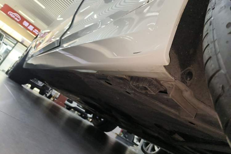 Used BMW 3 Series GT 2020 320i M Sport Night Edition Left Side Sill