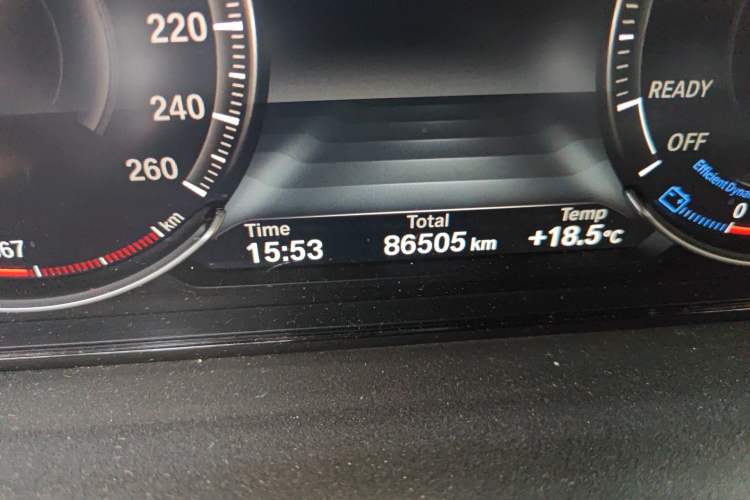 Used BMW 3 Series GT 2020 320i M Sport Night Edition Odometer Close Up