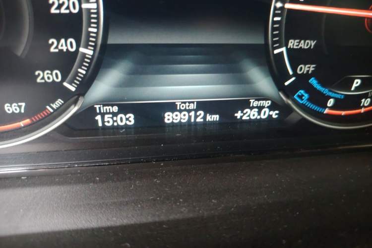Used BMW 3 Series GT 2020 320i M Sport Package Odometer Close Up