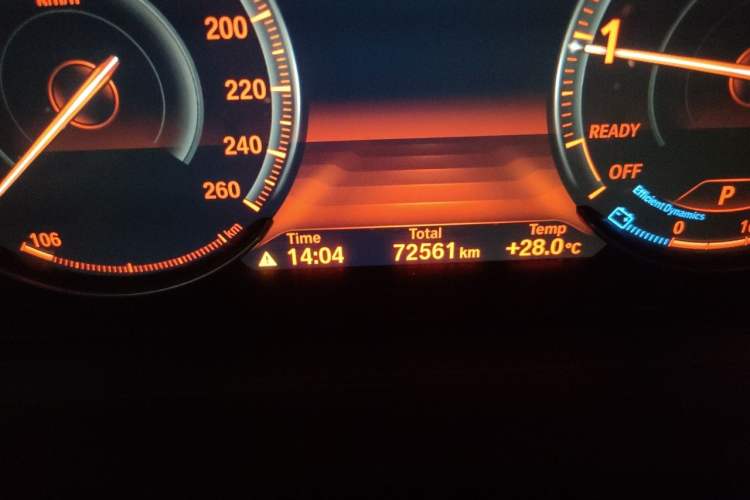 Used BMW 3 Series GT 2020 320i M Sport Night Edition Odometer Close Up