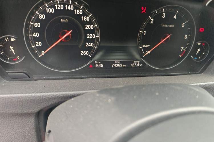 Used BMW 3 Series GT 2020 320i M Sport Night Edition Odometer Close Up
