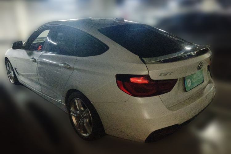 Used BMW 3 Series GT 2020 320i M Sport Package Rear Left 45 Deg