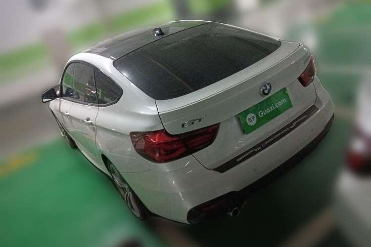 Used BMW 3 Series GT 2020 320i M Sport Package Rear Left 45 Deg