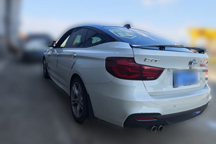 Used BMW 3 Series GT 2020 320i M Sport Package Rear Left 45 Deg