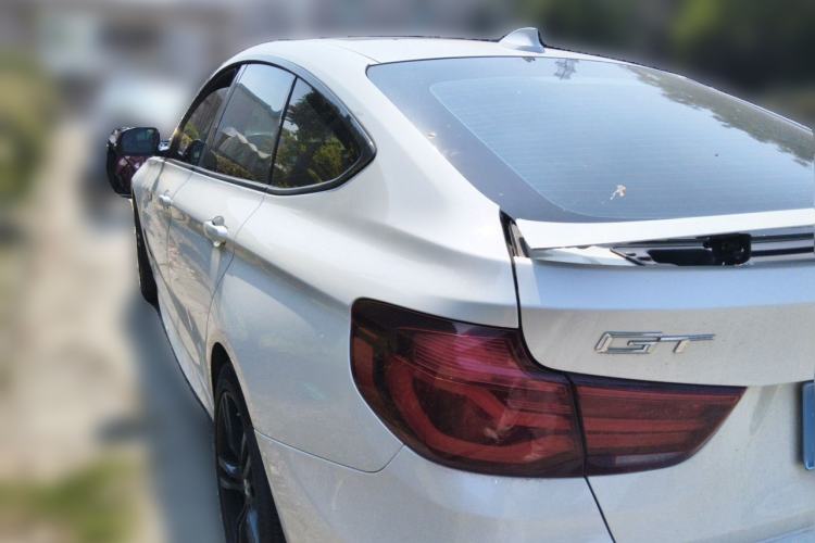 Used BMW 3 Series GT 2020 320i M Sport Night Edition Rear Left 45 Deg