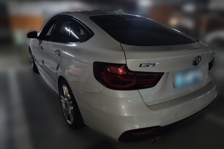 Used BMW 3 Series GT 2020 320i M Sport Package Rear Left 45 Deg
