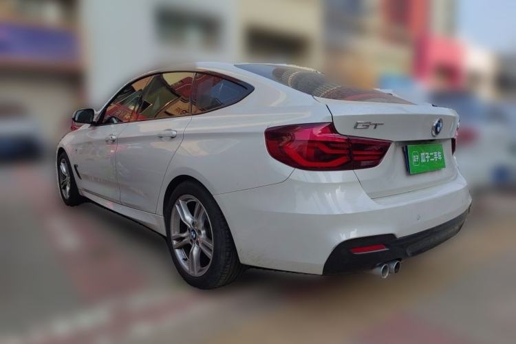 Used BMW 3 Series GT 2020 320i M Sport Package Rear Left 45 Deg