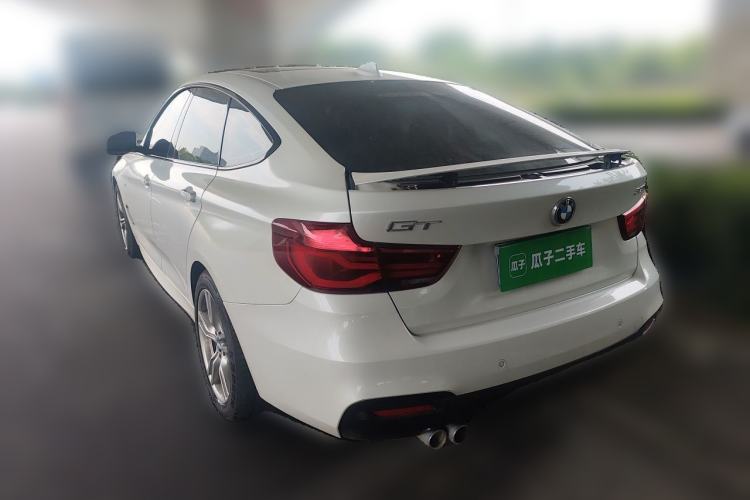 Used BMW 3 Series GT 2020 320i M Sport Package Rear Left 45 Deg