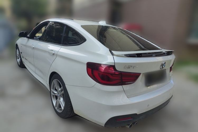 Used BMW 3 Series GT 2020 320i M Sport Package Rear Left 45 Deg