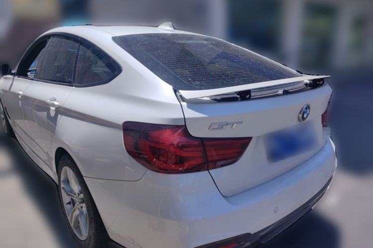 Used BMW 3 Series GT 2020 320i M Sport Package Rear Left 45 Deg