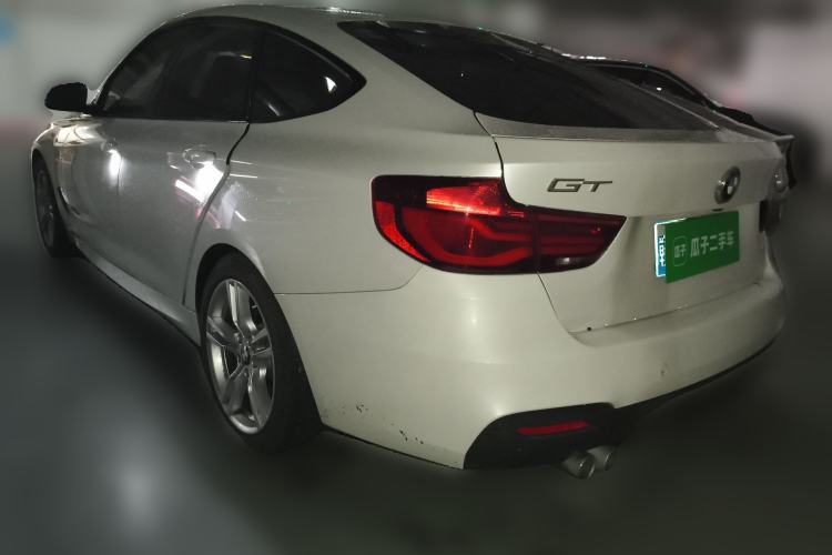 Used BMW 3 Series GT 2020 320i M Sport Package Rear Left 45 Deg