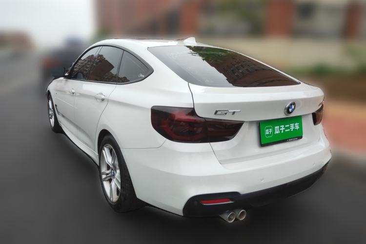 Used BMW 3 Series GT 2020 320i M Sport Package Rear Left 45 Deg