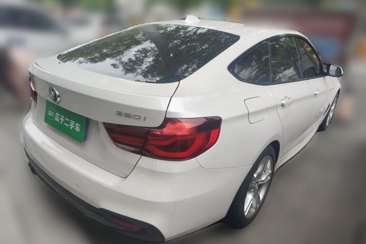 Used BMW 3 Series GT 2020 320i M Sport Package Rear Right 45 Deg