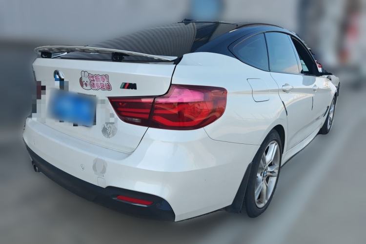 Used BMW 3 Series GT 2020 320i M Sport Package Rear Right 45 Deg