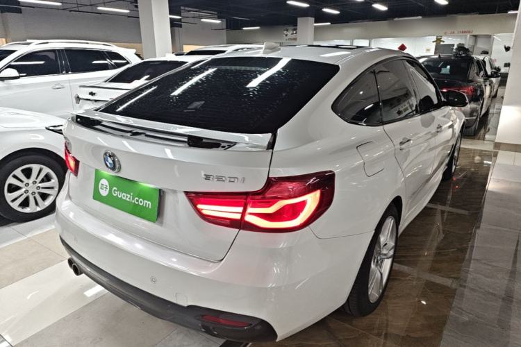 Used BMW 3 Series GT 2020 320i M Sport Package Rear Right 45 Deg