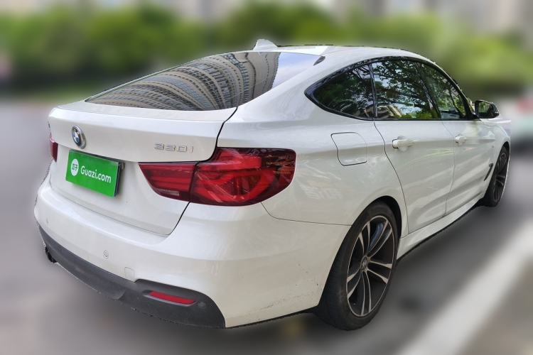 Used BMW 3 Series GT 2020 330i M Sport Night Edition Rear Right 45 Deg