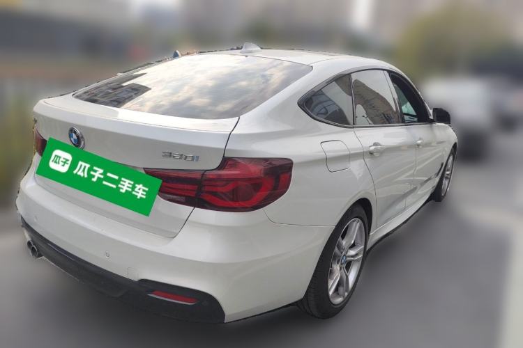 Used BMW 3 Series GT 2020 320i M Sport Package Rear Right 45 Deg