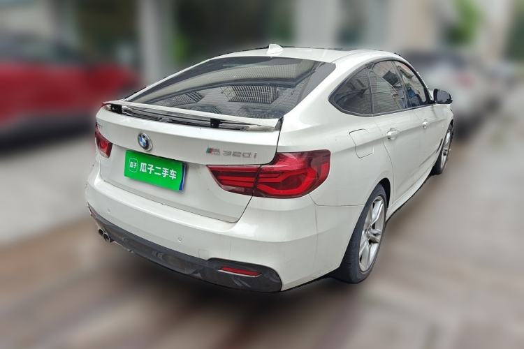 Used BMW 3 Series GT 2020 320i M Sport Package Rear Right 45 Deg