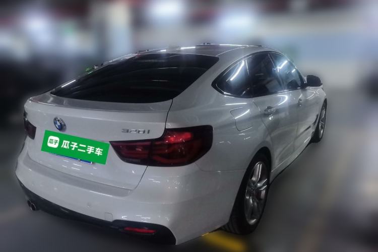Used BMW 3 Series GT 2020 320i M Sport Package Rear Right 45 Deg
