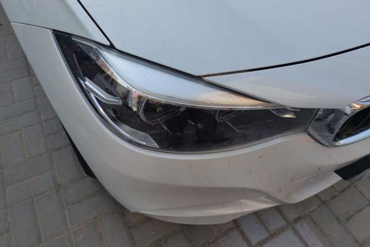 Used BMW 3 Series GT 2020 320i M Sport Package Right Front Headlight