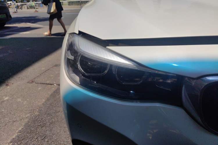 Used BMW 3 Series GT 2020 320i M Sport Package Right Front Headlight