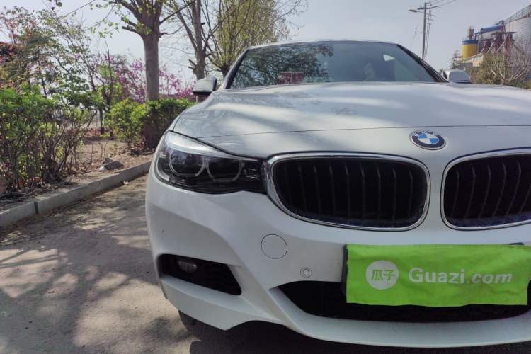 Used BMW 3 Series GT 2020 320i M Sport Package Right Front Headlight