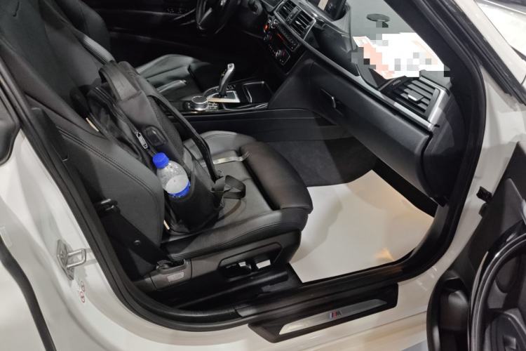 Used BMW 3 Series GT 2020 320i M Sport Package Right Front Seat
