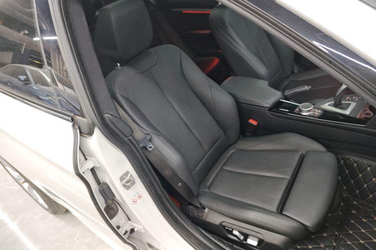 Used BMW 3 Series GT 2020 320i M Sport Package Right Front Seat