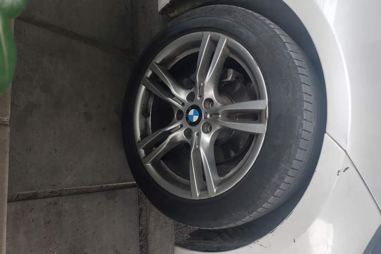 Used BMW 3 Series GT 2020 320i M Sport Package Right Front Wheel Hub