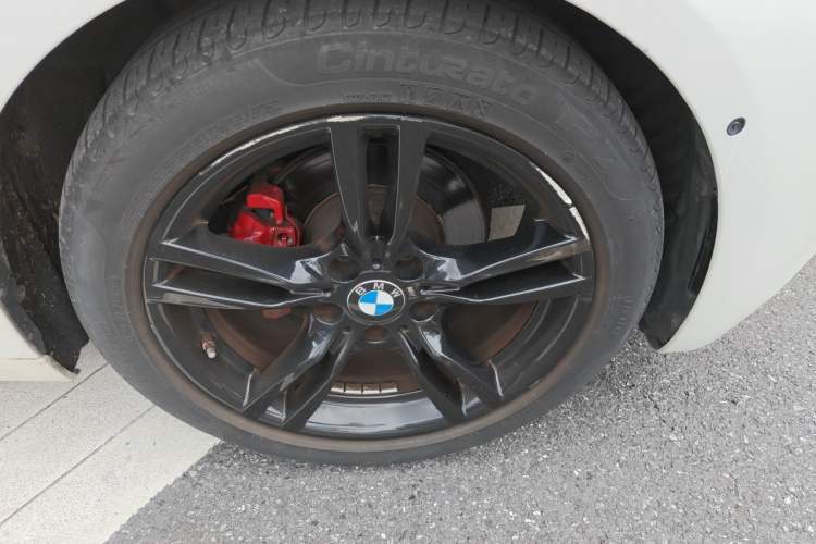 Used BMW 3 Series GT 2020 320i M Sport Night Edition Right Front Wheel Hub