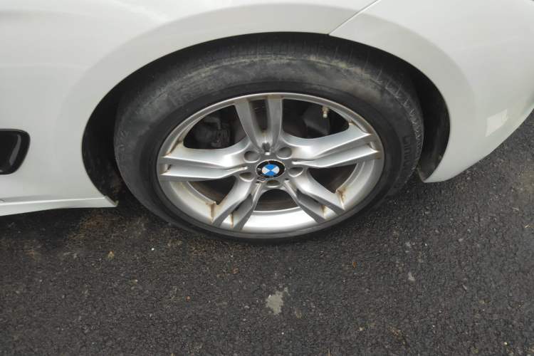 Used BMW 3 Series GT 2020 320i M Sport Package Right Front Wheel Hub
