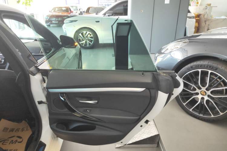 Used BMW 3 Series GT 2020 320i M Sport Package Right Rear Door Interior
