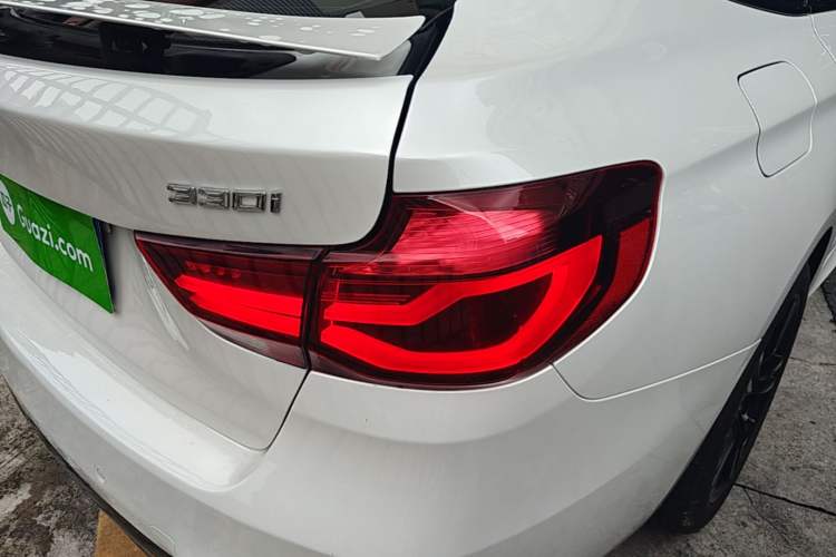 Used BMW 3 Series GT 2020 320i M Sport Night Edition Right Rear Taillight
