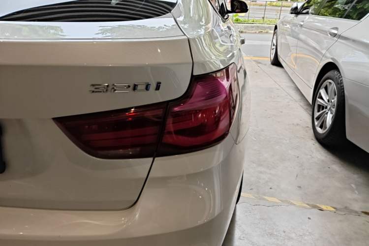 Used BMW 3 Series GT 2020 320i M Sport Night Edition Right Rear Taillight