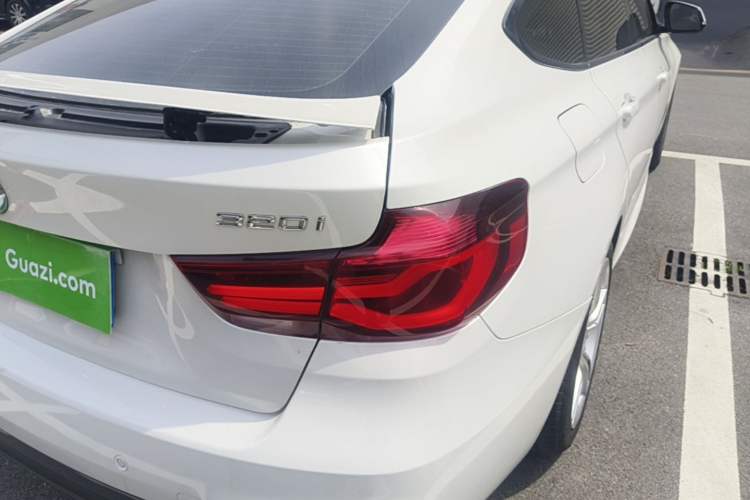 Used BMW 3 Series GT 2020 320i M Sport Package Right Rear Taillight