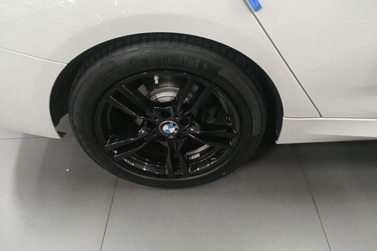 Used BMW 3 Series GT 2020 320i M Sport Night Edition Right Rear Wheel Hub